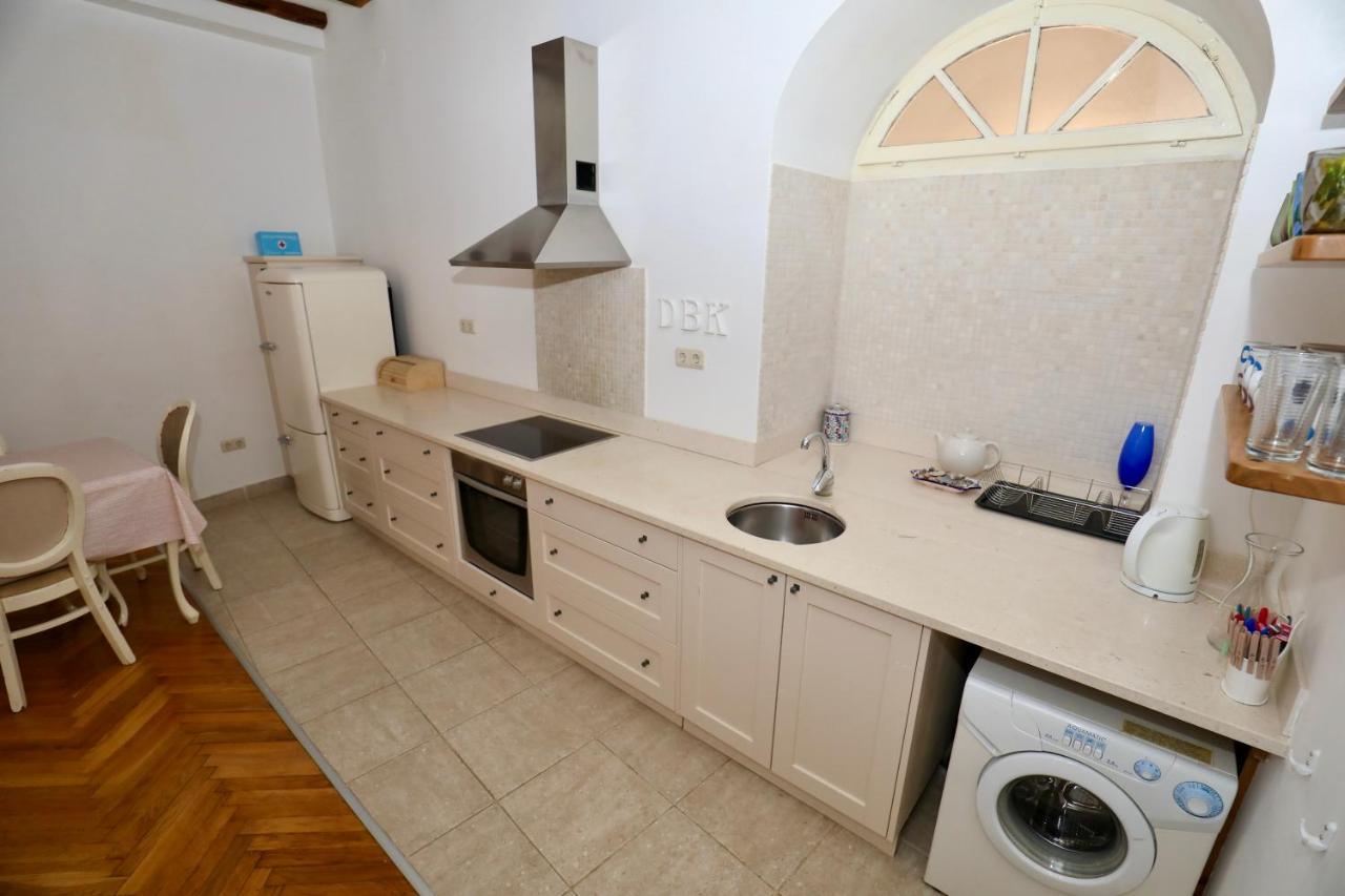 Apartment Lucy ดูบรอฟนิก ภายนอก รูปภาพ